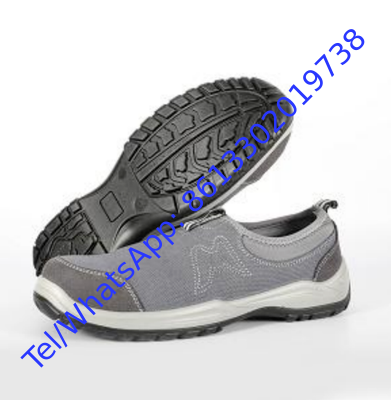 Blue Safety Boots comfortable durable protective shoes ideal for logistics maintenance and workers exposed to hazardous conditions